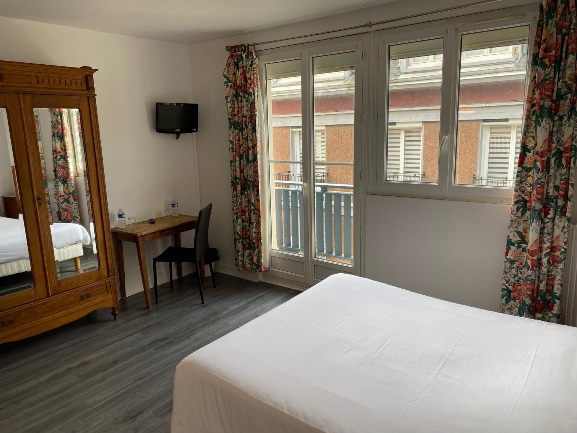 Hotel Restaurant L'Annexe Saint-Valery-en-Caux Luaran gambar